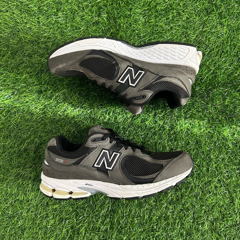 New Balance 2002R Size 9.5 & 10.5 Clean Ready to Wear 🔥